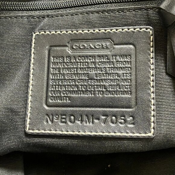 Auth COACH Signature Carryall Tote 7052 Cream Black Jacquard Leather - Tote Bag - Picture 8 of 12